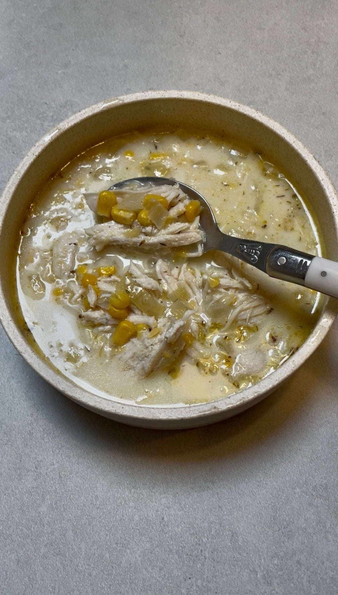 CREAMY CHICKEN & CORN SOUP